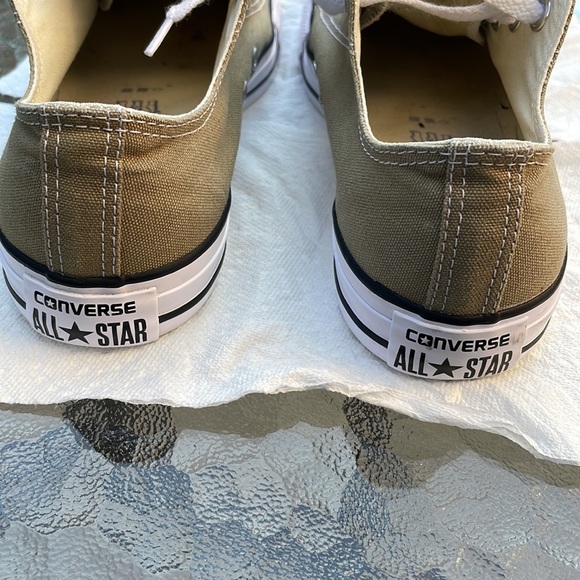 Converse sneakers - Picture 2 of 5